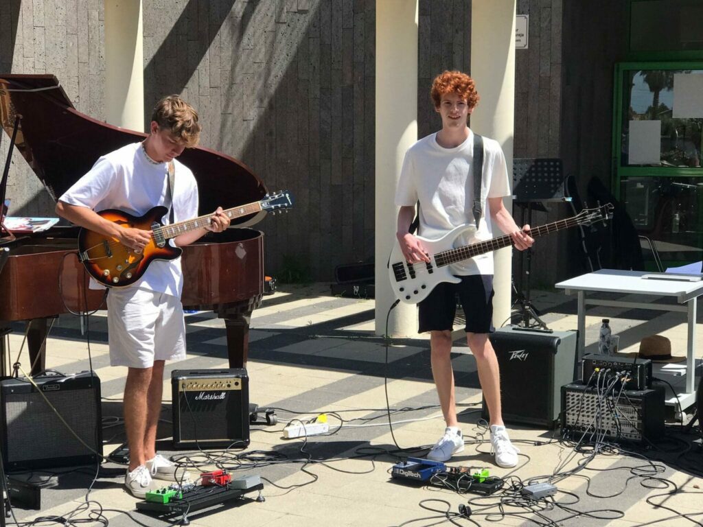 288859482_2051994164986022_498742660630225941_n